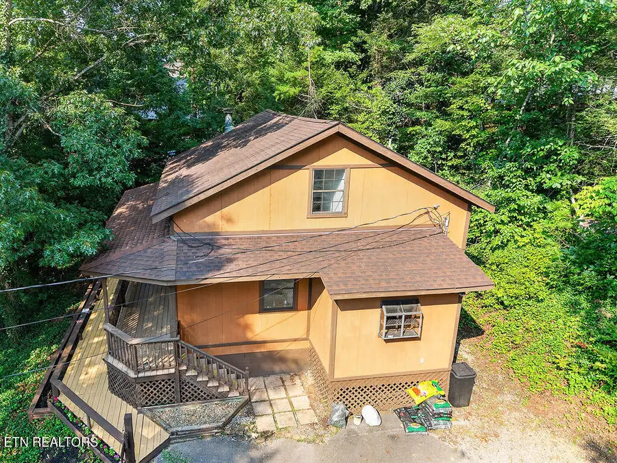 2817 Mountain View Circle, Pigeon Forge, TN 37862 - #2