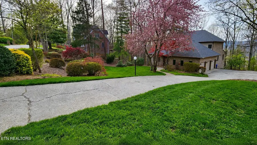 152 Whippoorwill Drive, Oak Ridge, TN 37830 - #2