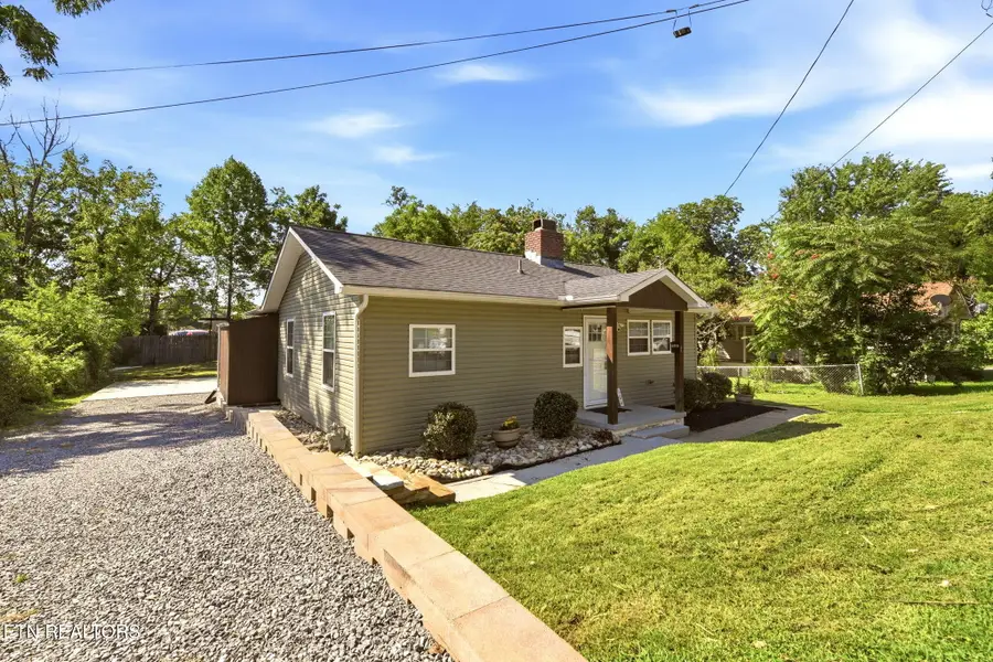 104 Tucker Rd, Oak Ridge, TN 37830 - #2