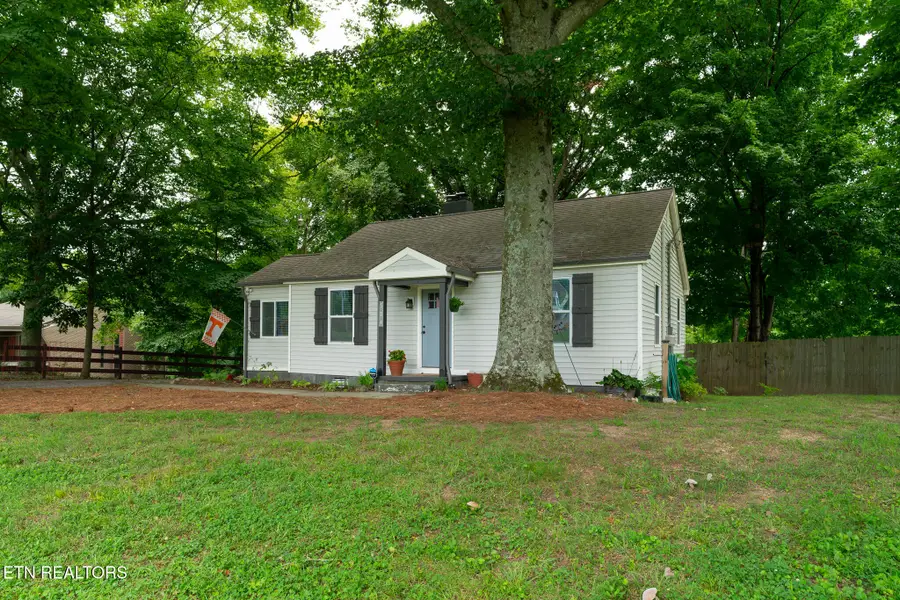 504 Sinking Springs Rd, Clinton, TN 37716 - #2