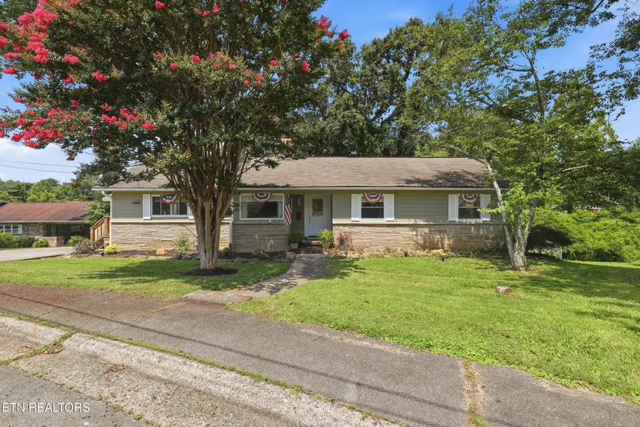 102 Nolan Rd, Oak Ridge, TN 37830 - #2