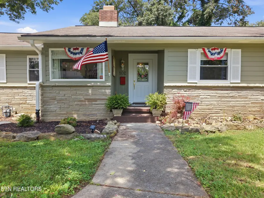 102 Nolan Rd, Oak Ridge, TN 37830 - #3