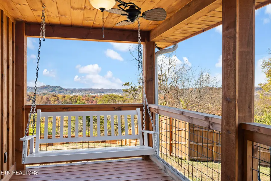 965 Burden Hill Rd, Sevierville, TN 37862 - #3