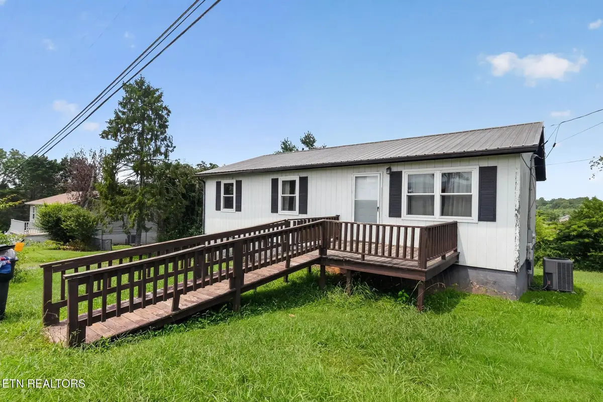 3537 Best Rd, Maryville, TN 37803 - #1