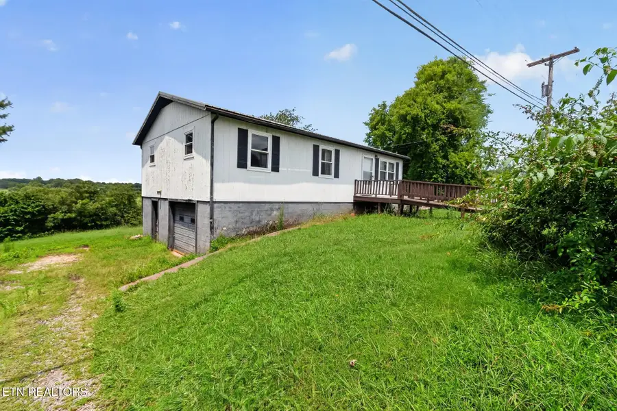 3537 Best Rd, Maryville, TN 37803 - #3