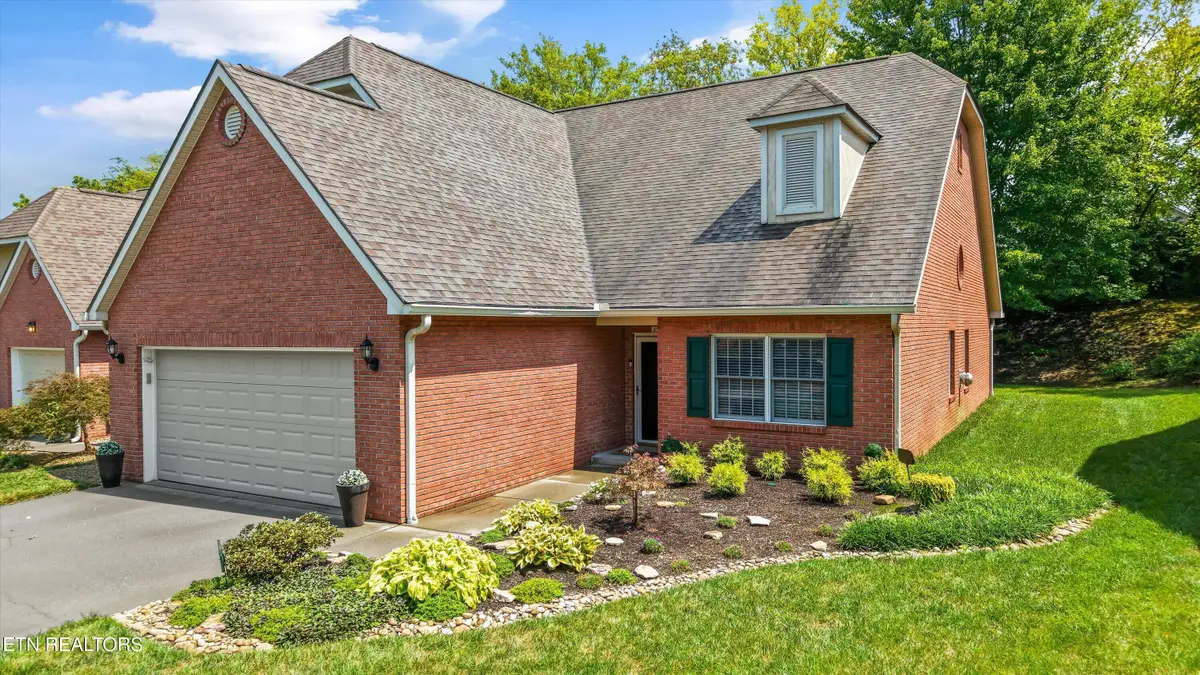 359 Paine Lake Drive, Sevierville, TN 37862 - #1