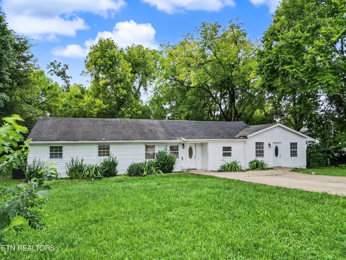 5315 Marguerite Rd, Knoxville, TN 37912 - #1