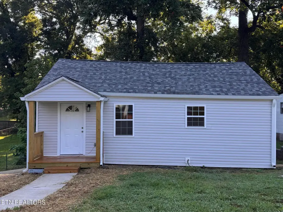 3416 Oak Grove St, Knoxville, TN 37920 - #2
