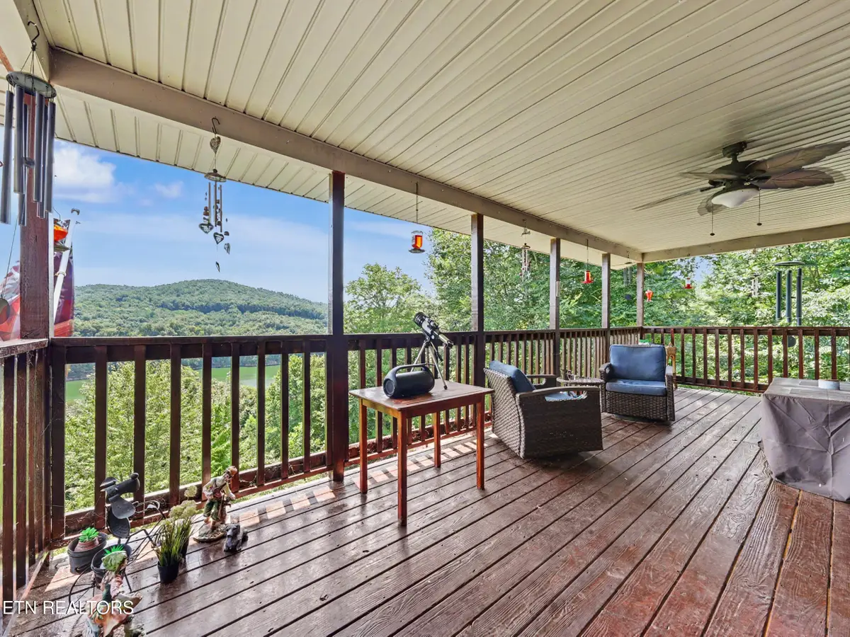 1738 Mountain Shores Rd, New Tazewell, TN 37825 - #1