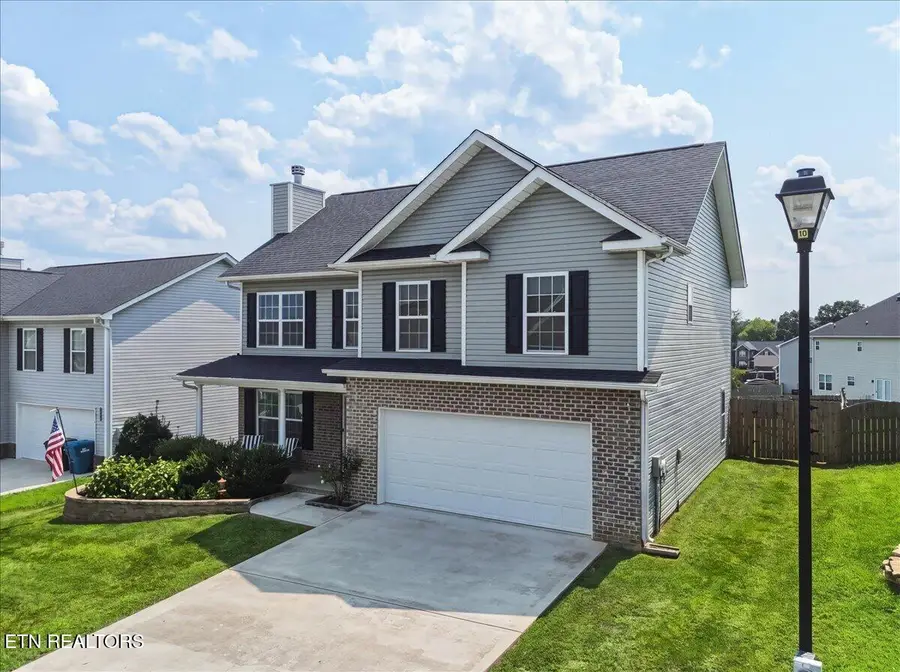 2705 Palace Green Rd, Knoxville, TN 37924 - #2