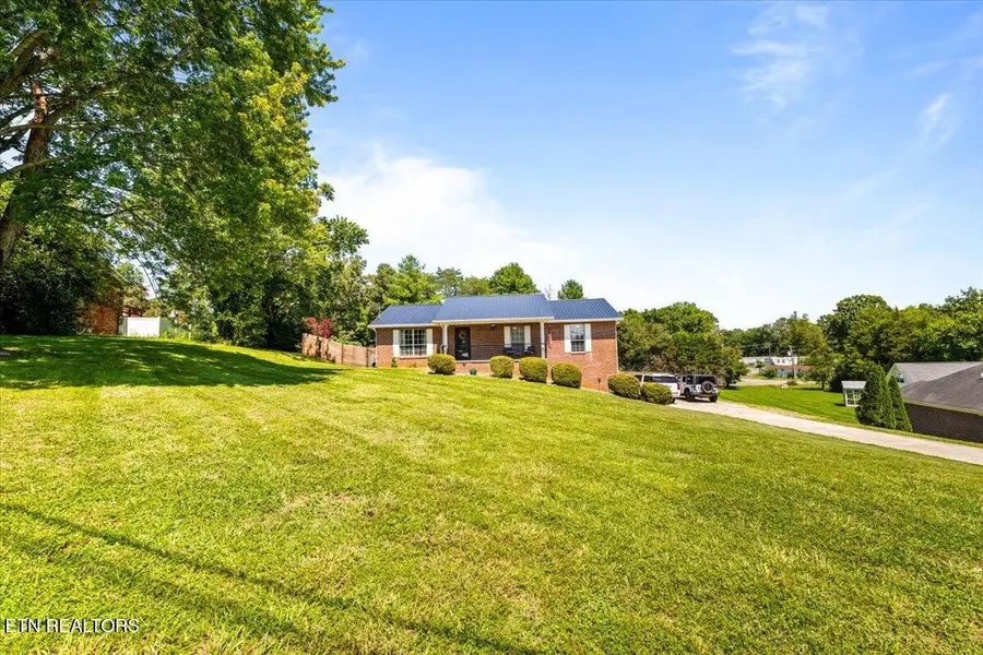 136 Grace Circle, Clinton, TN 37716 - #2