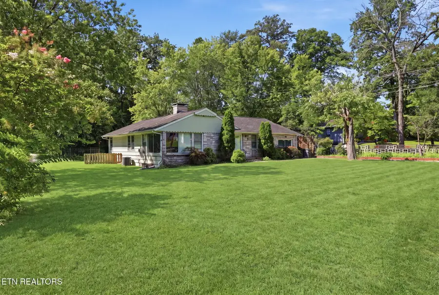 4908 Silva Drive, Knoxville, TN 37914 - #3