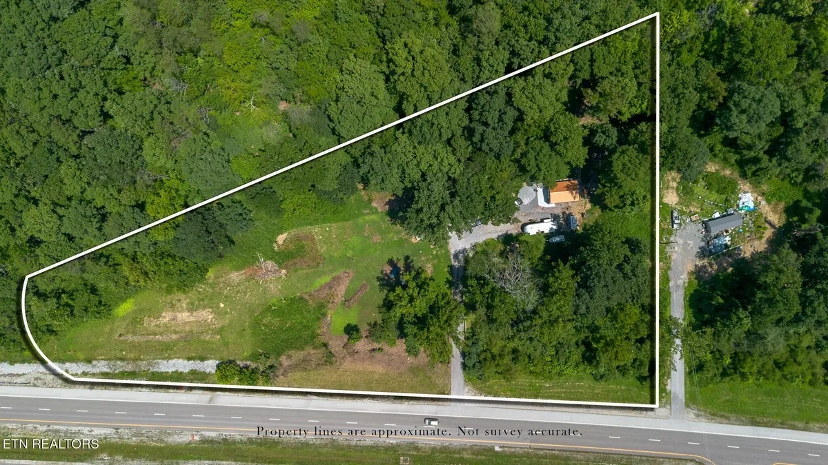 592 Morgan County Hwy, Harriman, TN 37748 - #1