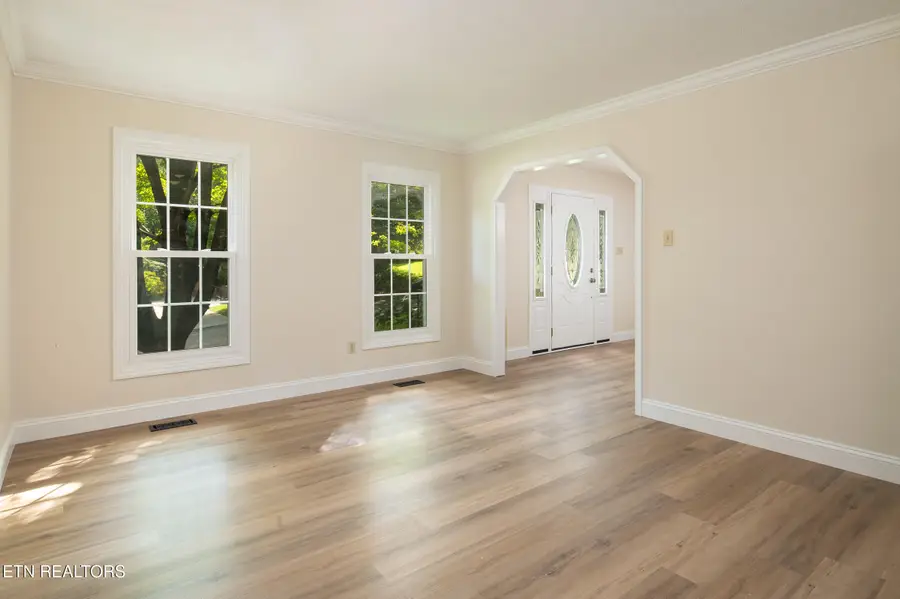 225 Long Bow Rd, Knoxville, TN 37934 - #3