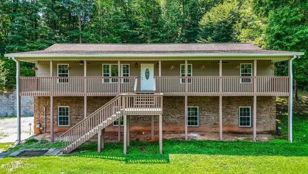 239 Carroll Hollow Rd, Clinton, TN 37716