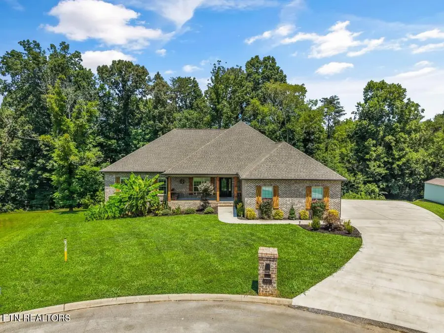 610 Bainbridge Drive, Walland, TN 37886 - #2