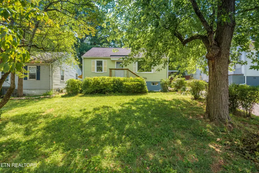 804 E Columbia Ave, Knoxville, TN 37917 - #3
