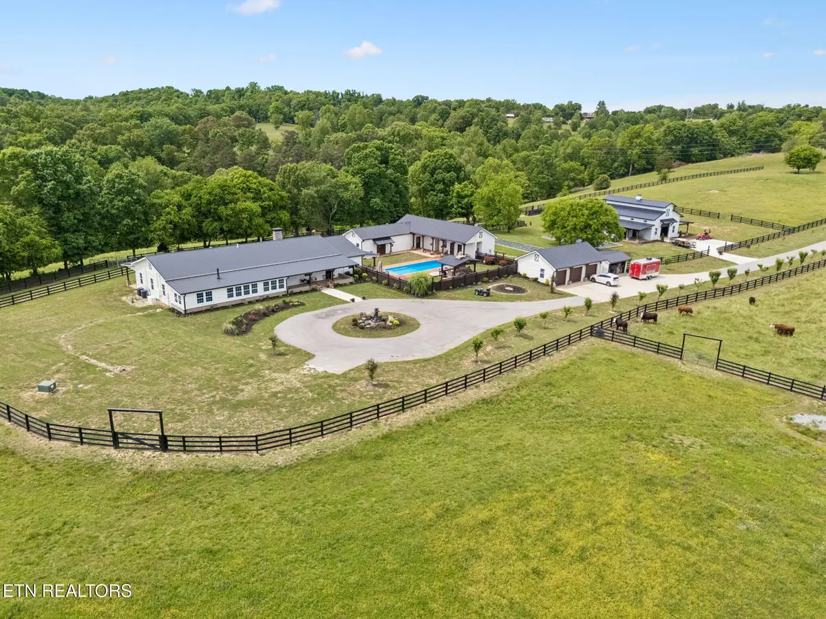 4600 Kingston Hwy, Lenoir City, TN 37771 - #1