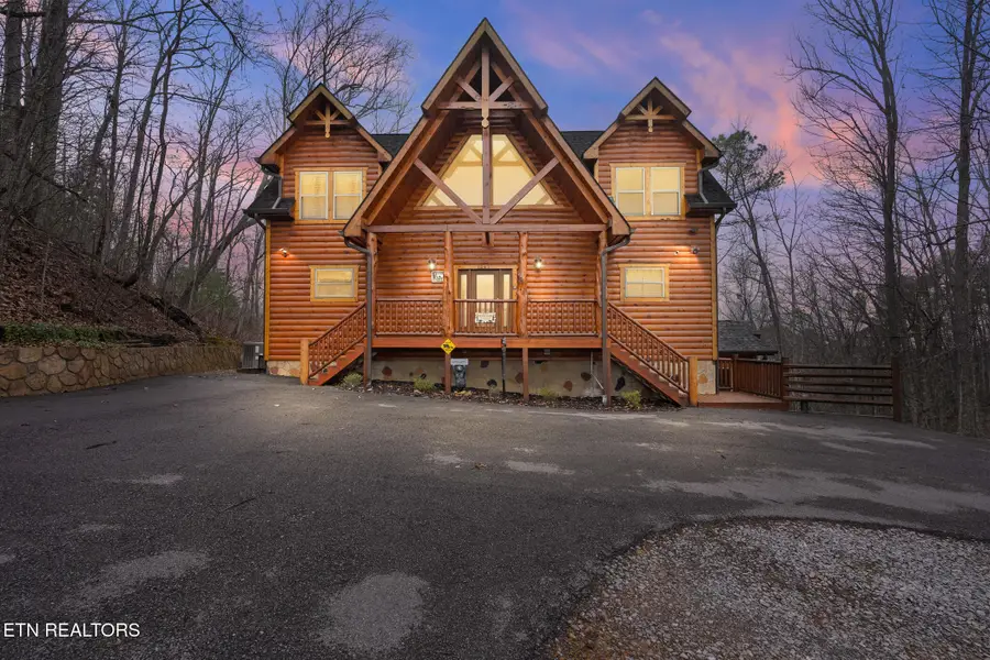 1041 Vista Drive, Gatlinburg, TN 37738 - #3