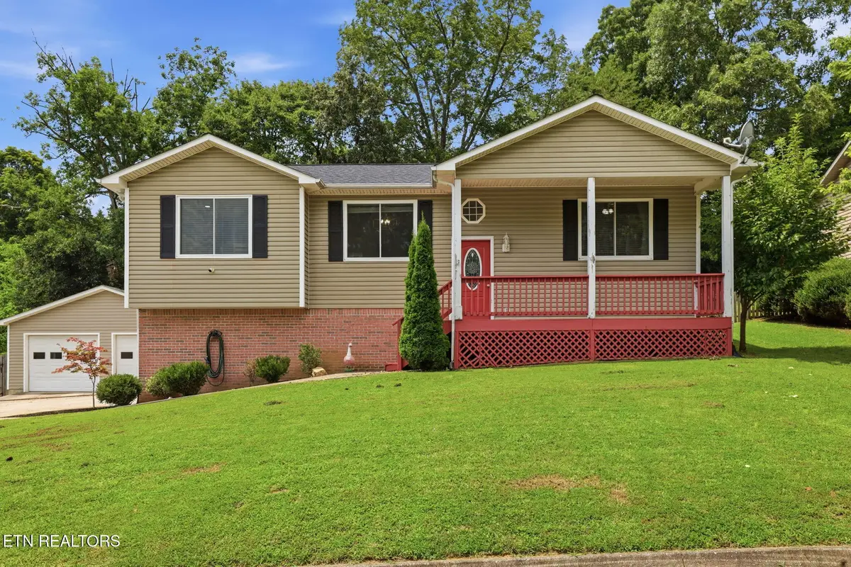 7463 Twin Brooks Blvd, Knoxville, TN 37918 - #1
