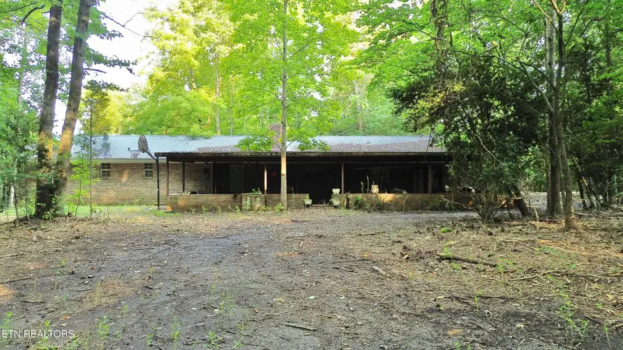 276 Oak Drive, Spring City, TN 37381 - #2