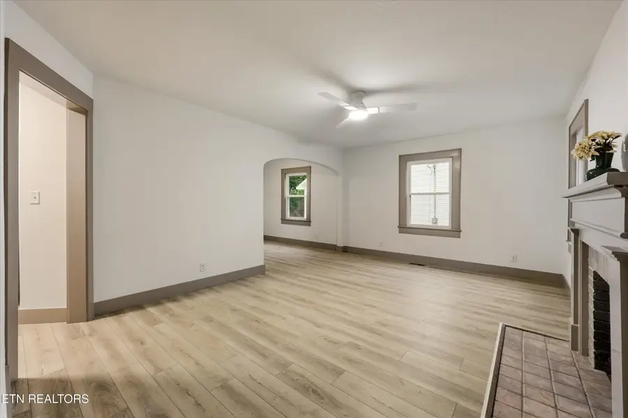 1204 Morningside Ave, Maryville, TN 37804 - #3