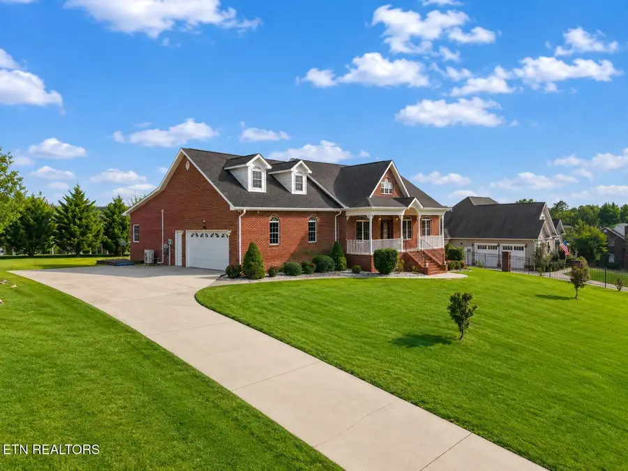 504 Lynnwood Drive, Athens, TN 37303 - #2
