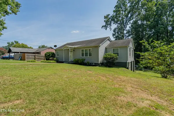 5721 NW Davida Rd, Knoxville, TN 37912