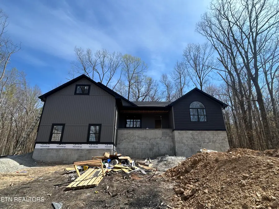 633 Icy Cove Tr, Monterey, TN 38574 - #2