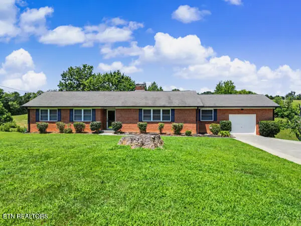 717 Old Glory Rd, Maryville, TN 37801