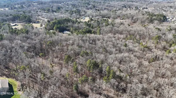 822 W Bates St, Rockwood, TN 37854