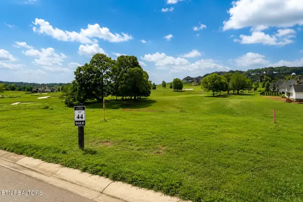 2920 Chestnut Lane, Loudon, TN 37774