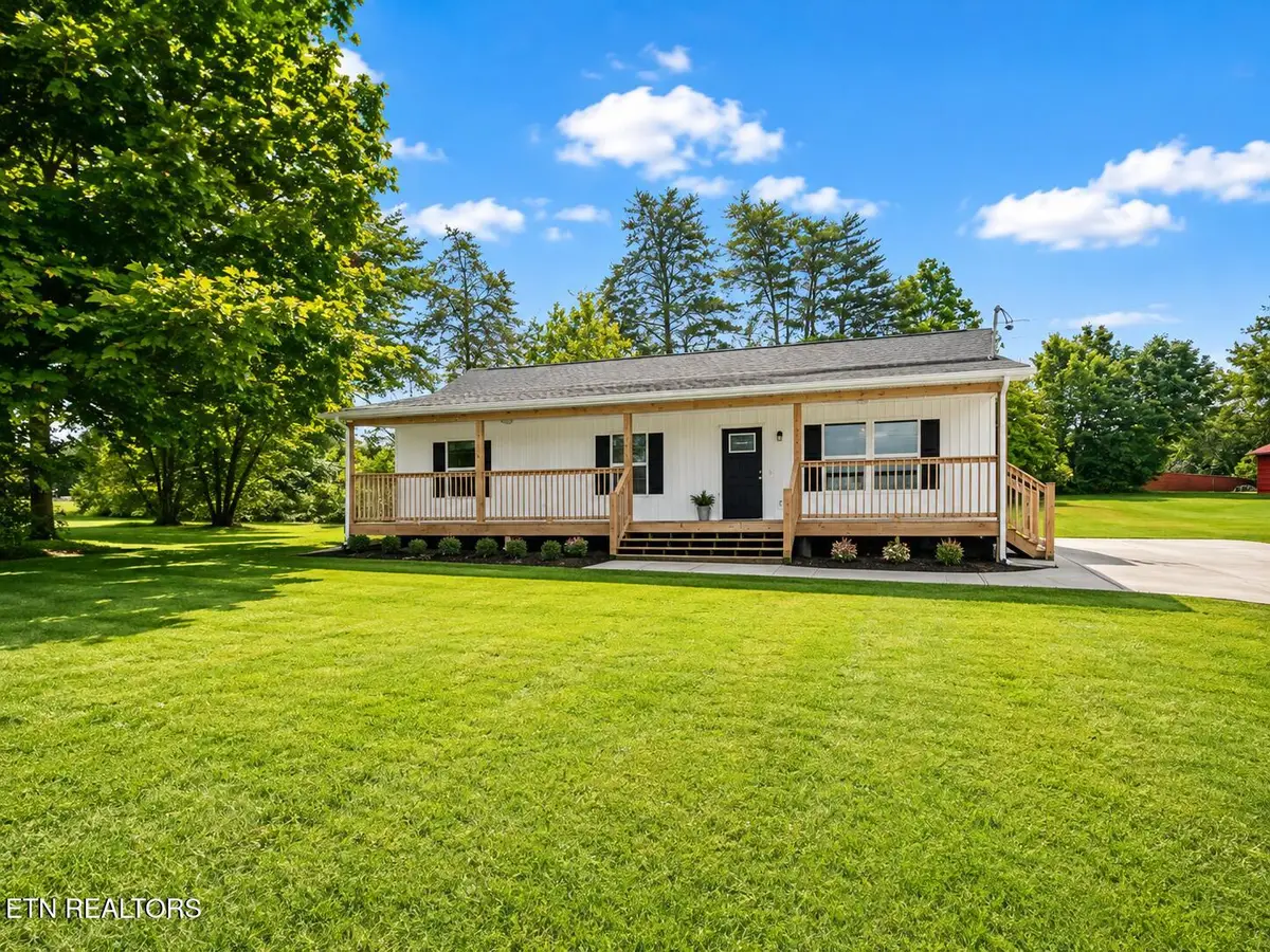 9332 N Ruggles Ferry Pike, Strawberry Plains, TN 37871 - #1