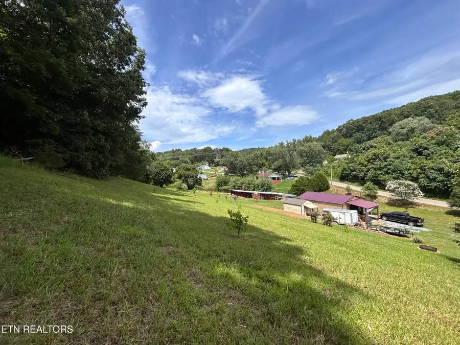 1926 Newman Hollow Rd, Bean Station, TN 37708 - #2