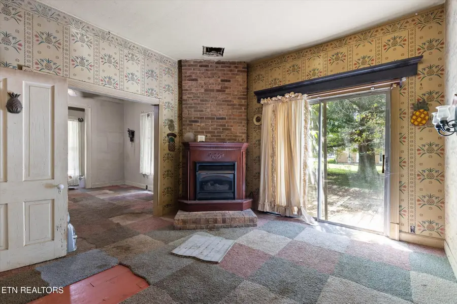 1700 Marion Ave, South Pittsburg, TN 37380 - #2