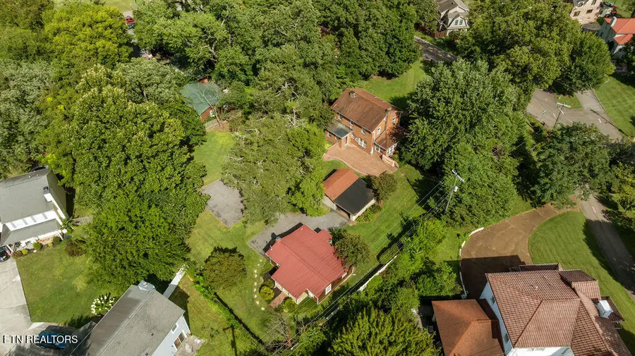 2805 Buffat Mill Rd, Knoxville, TN 37917 - #2