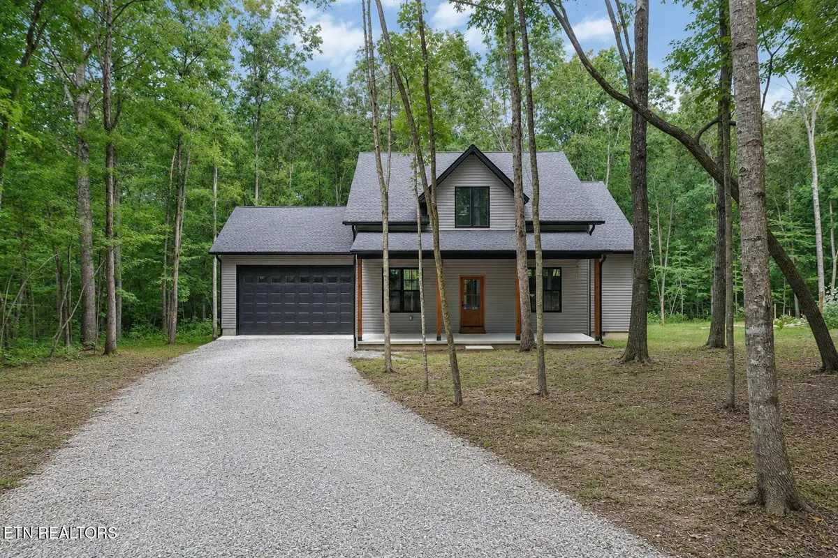 108 Shotgun Annie Rd, Jamestown, TN 38556 - #1