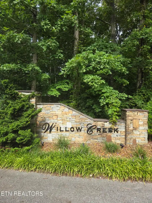 Frost Creek Drive, Crossville, TN 38571