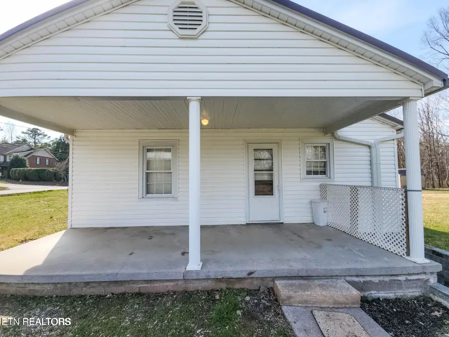 4129 Crippen Rd, Knoxville, TN 37918 - #3