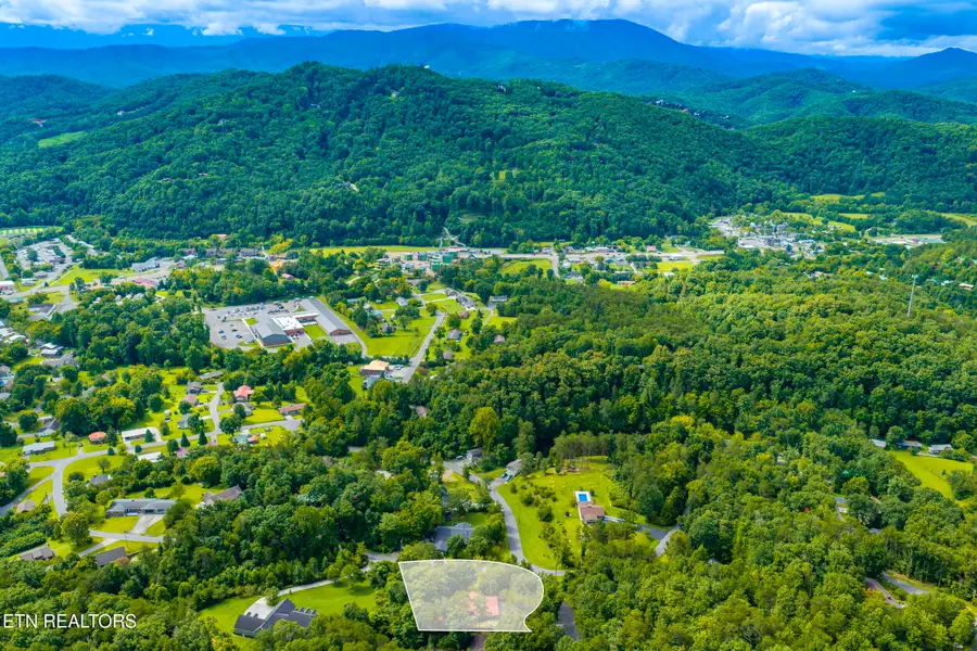 744 Lee Circle, Sevierville, TN 37862 - #3