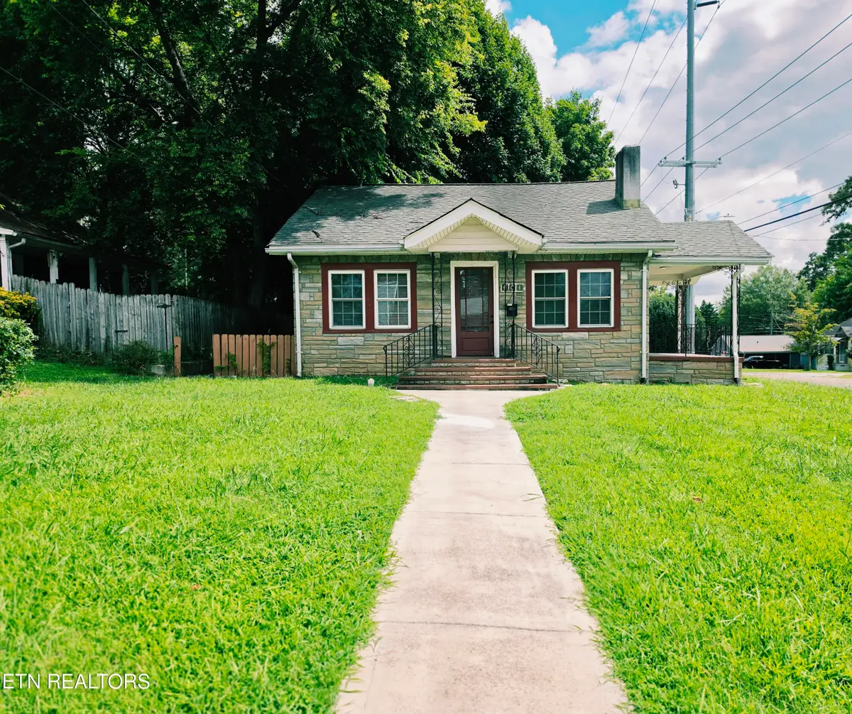 601 W Glenwood Ave, Knoxville, TN 37917 - #1