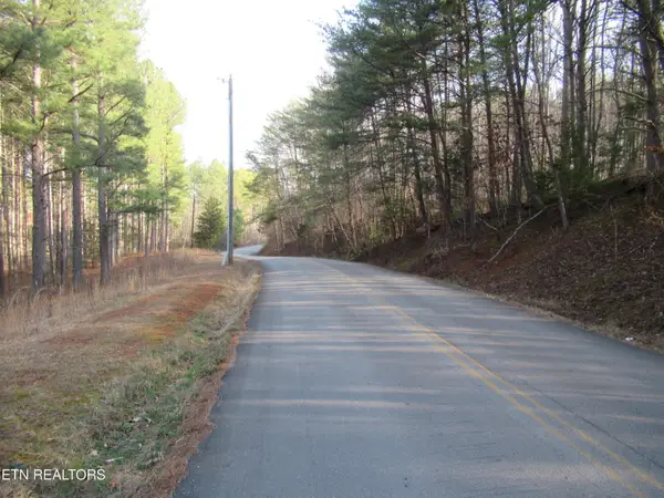 Tomotley Rd, Maryville, TN 37801