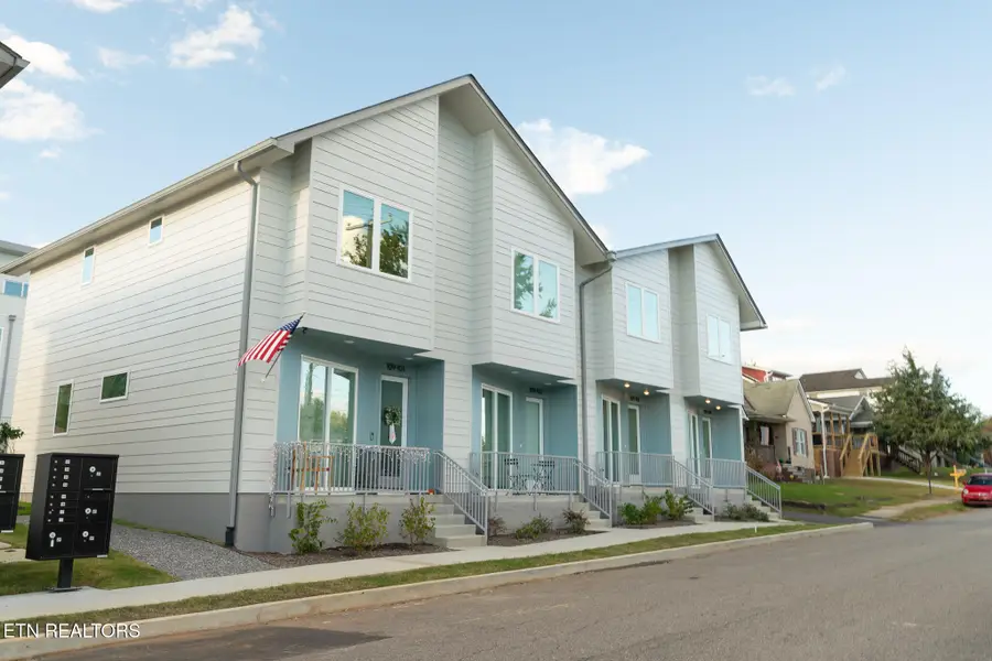 109 E Oldham #104, Knoxville, TN 37917 - #3