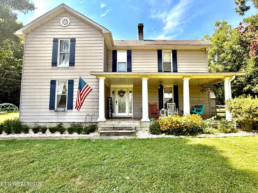3144 W Old A J Hwy, Strawberry Plains, TN 37871 - #2
