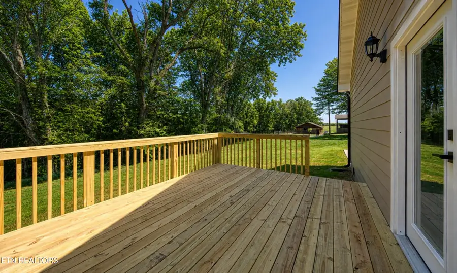 12595 Hickory Creek Rd, Lenoir City, TN 37771 - #3