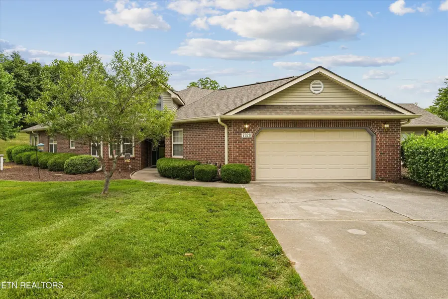 7328 Shalimar Point Way, Knoxville, TN 37918 - #2