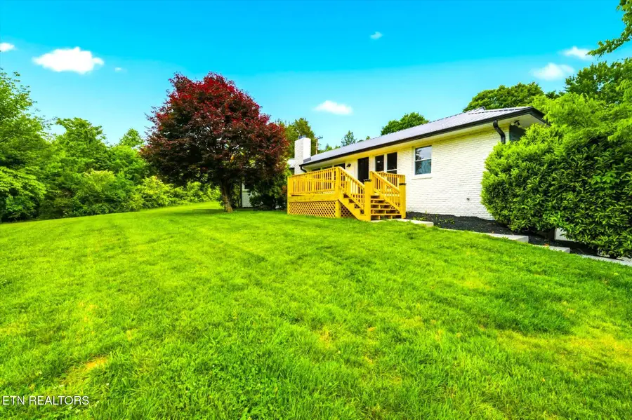 9608 Asheville Hwy, Strawberry Plains, TN 37871 - #2
