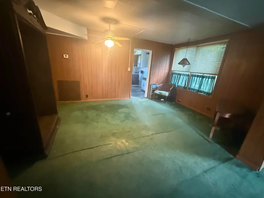 213 Northwestern Ave, Oak Ridge, TN 37830 - #3