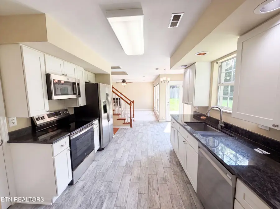 6630 Provincial Drive, Knoxville, TN 37909 - #2