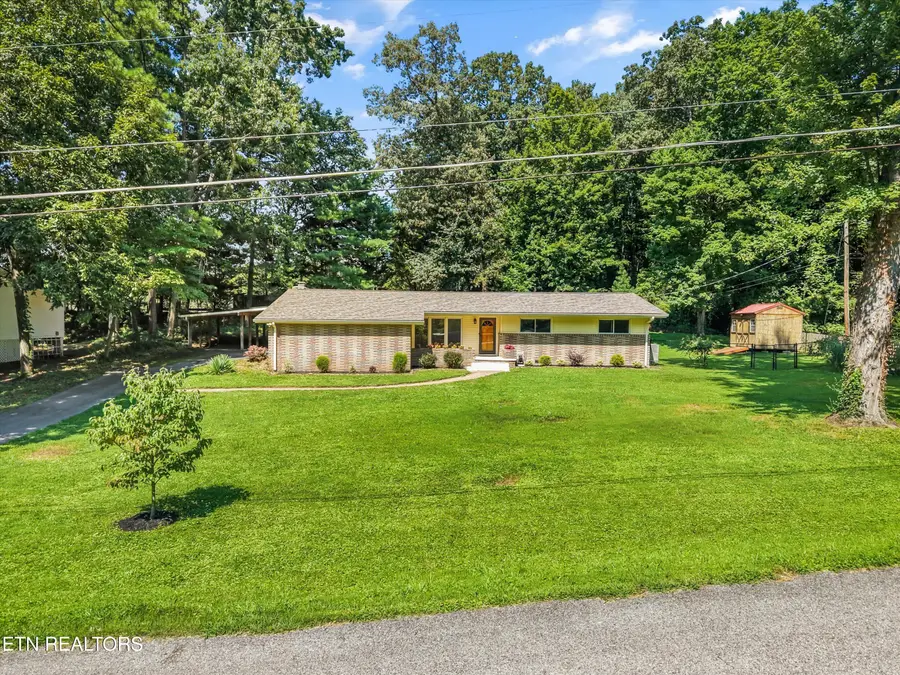 5617 Briercliff Rd, Knoxville, TN 37918 - #3